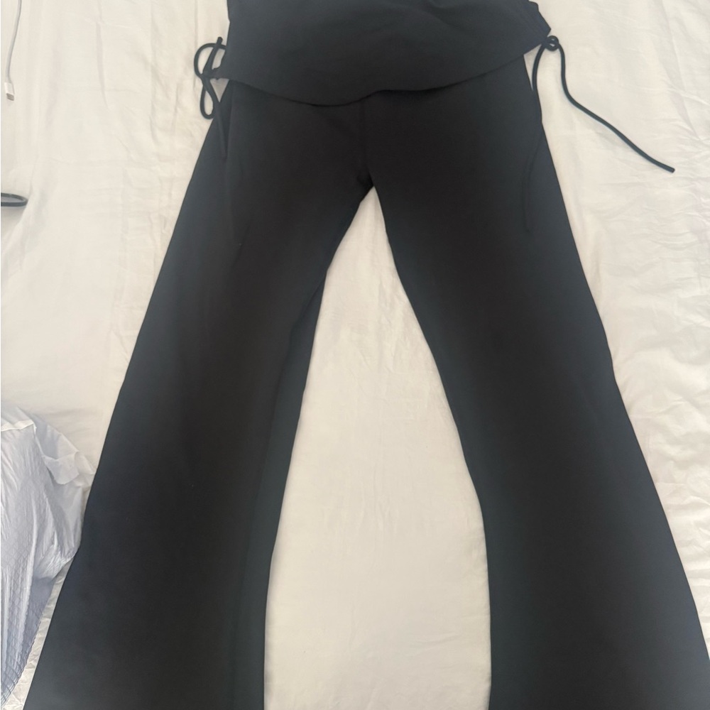 Fashion Nova Elegant Black Flared Leggings